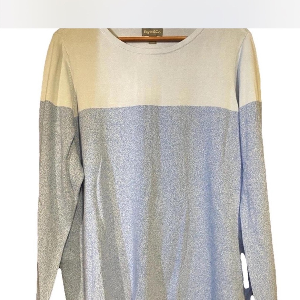Style & Co. Plus size Women’s Two Tone Blue Sweater 2x